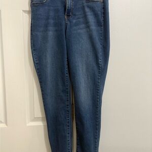 Wonderly size 12 Blue Skinny Jeans Classic Denim